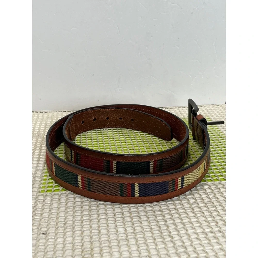 Columbia Mens Leather vintage Belt Size 44 brown with Guatemala inlay‎